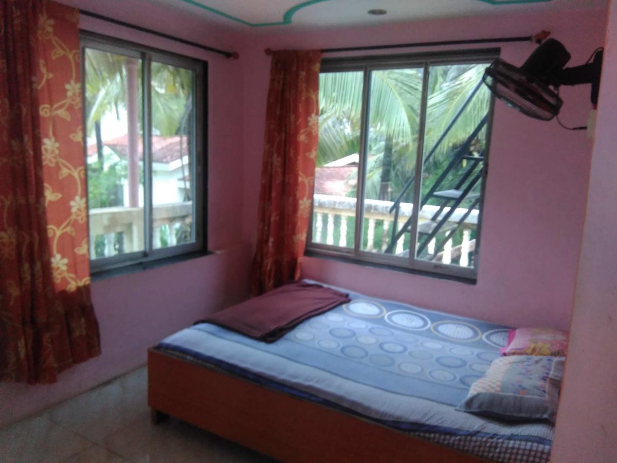 Sai Prasad Guest House Murūd Dış mekan fotoğraf
